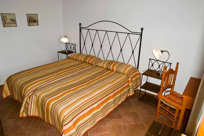 Las Tobas Higuera De La Sierra  0*, Higuera De La Sierra (Huelva) Spagna